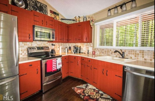 Dillard House | Sky Valley Bungalow nestled 3000 feet with scenic mountain views & golf course!