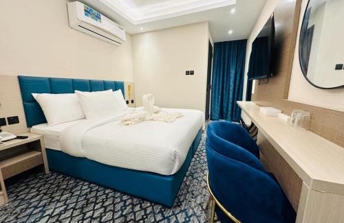 Al Sabkha Hotel | Sky View Hotel
