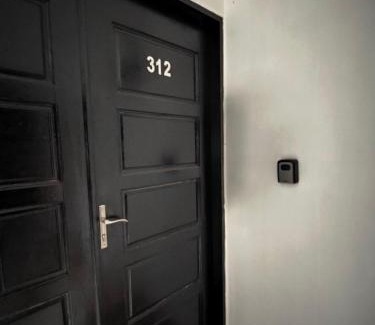 Lubok Buaya House | Sky312 Muslim Homestay