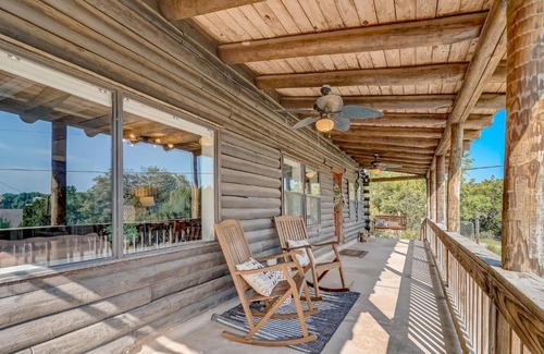 Canyon Lake House | Skyband Cabin