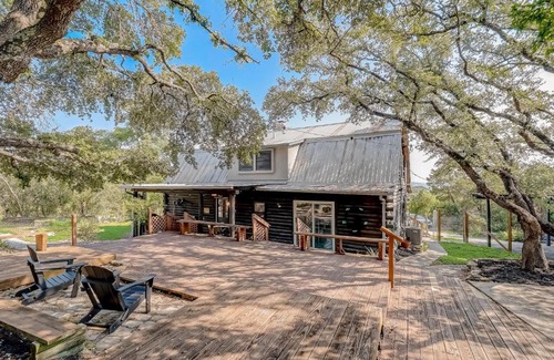 Canyon Lake House | Skyband Cabin
