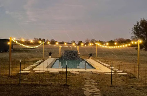 Elmo House | Skyblue Ranch, Peaceful Getaway with Pool!Pets!