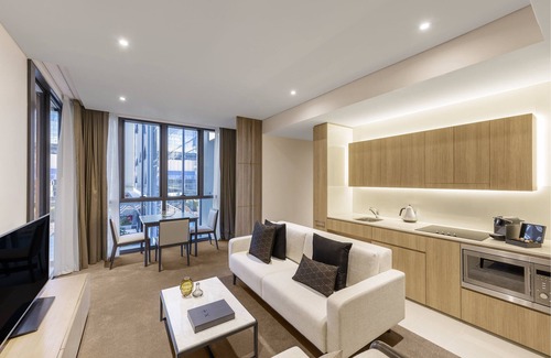 Parramatta CBD Apartment | SKYE Hotel Suites Parramatta