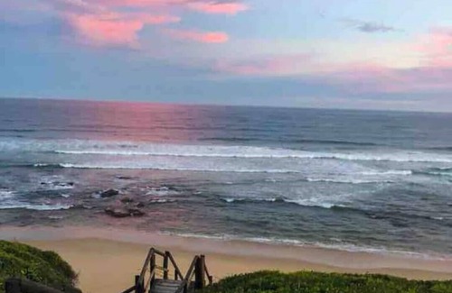 Klein Brak River Cabin | Skye Ocean Nest: Tiny Beach Home for 2 - Fast Wifi