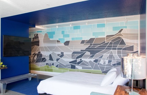 Green River House | Skyfall Guestrooms