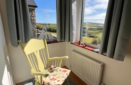 Ardnatrush Cottage | SKYFALL Lodge & Cottage on the Wild Atlantic Way in Ireland's beautiful West Cork