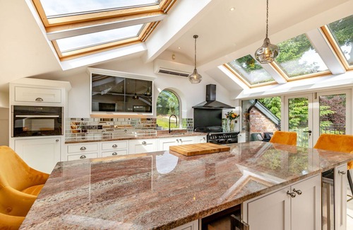 Prestbury Cottage | Skyfall - Luxury Cottages