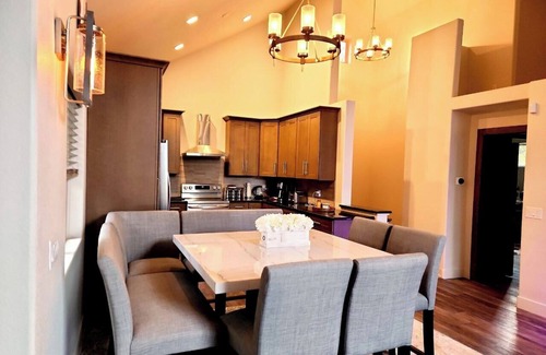 Divide Cabin | Skyfall Retreat-Hidden Haven Cabin-Secluded Serenity on 5 Acres-Early checkin