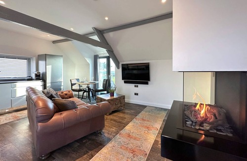 Marhamchurch Apartment | Skyfall - sleeps 2 guests in 1 bedroom