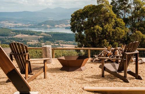 Cradoc House | Skyfarm Retreat