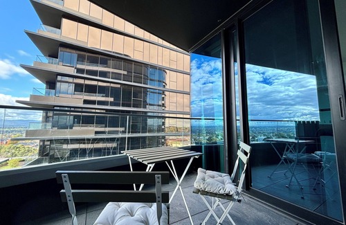 Glen Waverley Apartment | Skygarden Luxury Condo