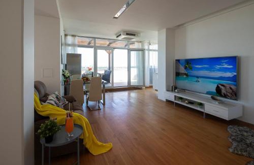 Imanta Apartment | Skyhouse Riga Private Penthouse and SPA