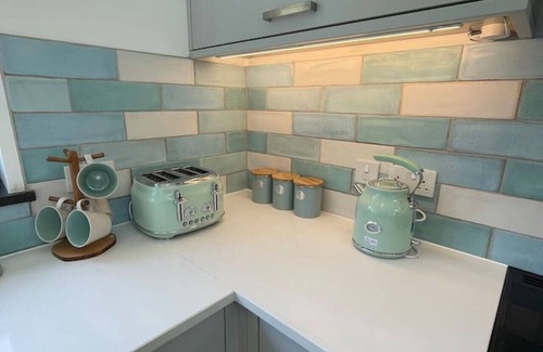Trewarmett House | Skylark 4 bed Sleeps 8 with Hot tub