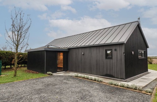 Low Catton Cottage | SKYLARK, family friendly, character holiday cottage in Bishop Wilton
