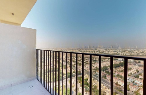 Jumeirah Village Triangle Apartment | Skyline Views: Sunset Studio with Balcony