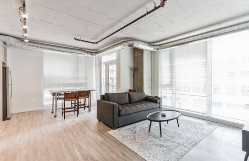 Gateway District Apartment | Skyline 776 - 2BR, 1BR & Studio Units with Parking