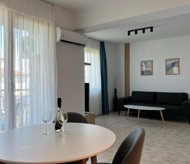 Sinemoretz Apartment | Skyline apartment