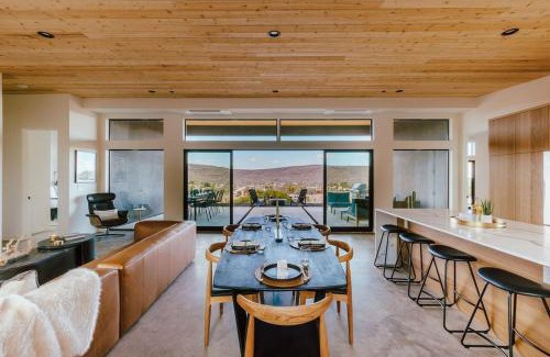Pioneertown House | Skyline By Fieldtrip NEW - Pool Hot Tub Firepit Casita