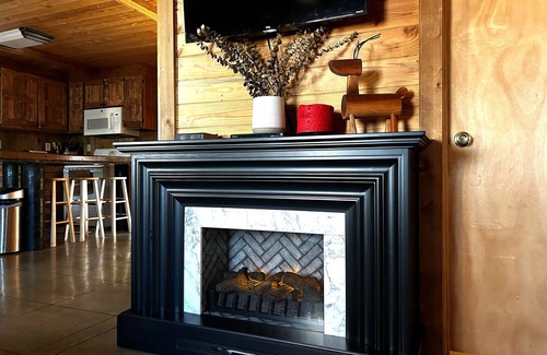 Princeton Cabin | Skyline Cabin Minutes to Walls of Jericho