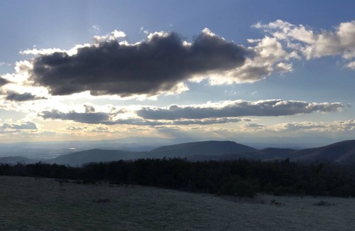 Crozet House | Skyline Crest - Supreme Privacy, 120-Mile Panorama