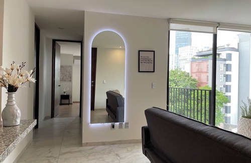 Providencia Apartment | SkyLine KingBed Suite
