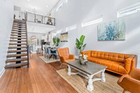 Durham House | Skyline Luxe Near Duke