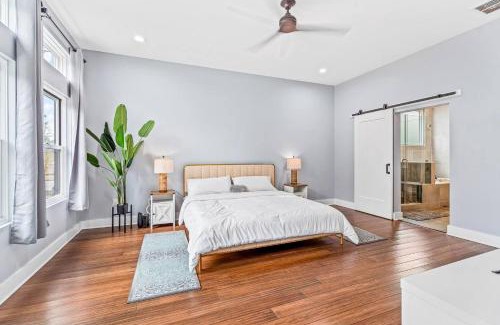 Durham House | Skyline Luxe Near Duke