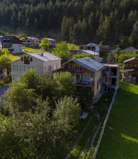 Bagvdanari House | Skyline Mestia