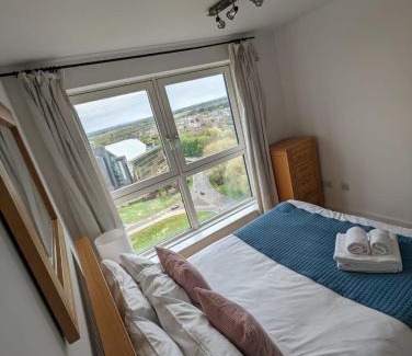 Basingstoke Apartment | Skyline Plaza By Viridian Apartments