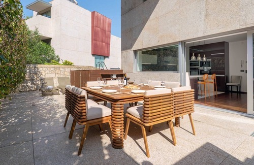 Viana do Castelo House | Skyline Retreat by Portugal Active