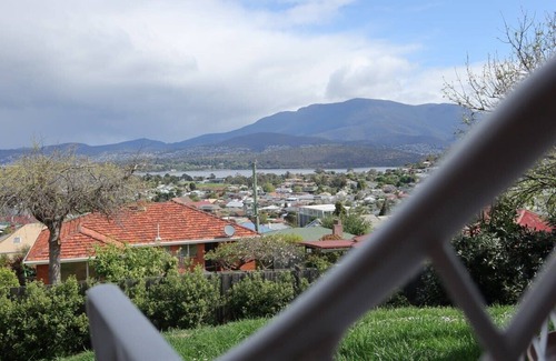 Lindisfarne Apartment | Skyline Serenity Lower - Close to city and airport