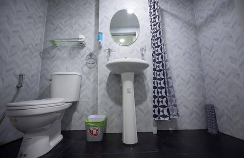 Makkasan Apartment | SkyLink Homes Classic Studio - Airport Link Prattunam Station