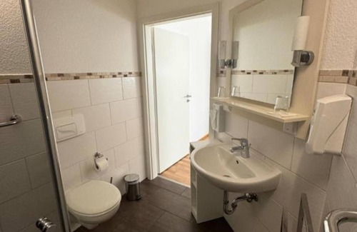 Waltersdorf House | SkyPension