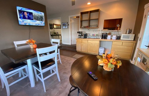Torrey Bed & Breakfast | SkyRidge Inn