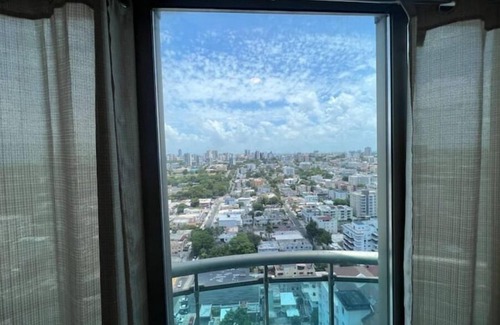 San Geronimo Apartment | Skyscraper Ocean/City view Suite+Breakfast Area