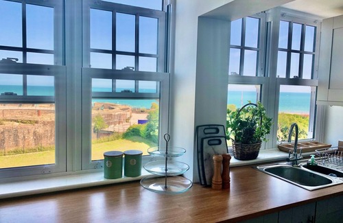 Eastbourne Apartment | SkyView Eastbourne - Amazing Views