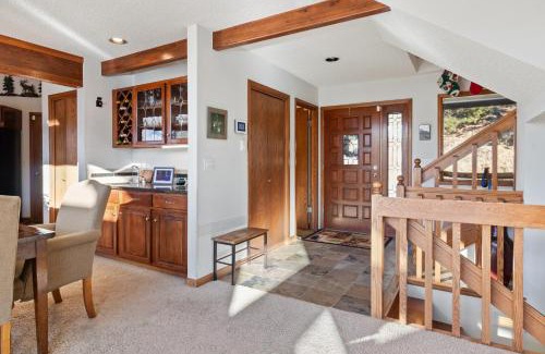 Windcliff Estates House | Skyview Luxury Vacation Rental by Windcliff Homes home