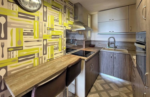 Katerini Apartment | SkyView Paralia, Apartment with View and Balcony