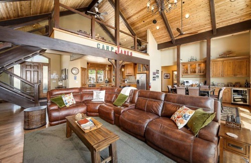 Coeur d'Alene House | Skyview Perch | Master Craftsmanship w/Lake Views