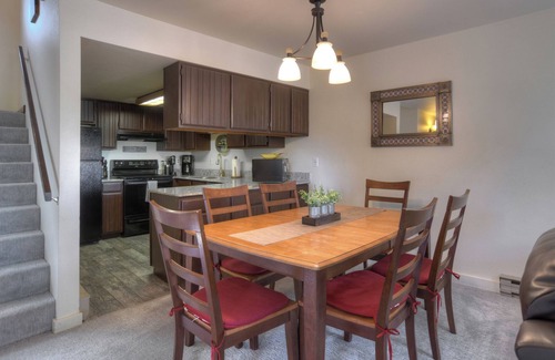 Durango Condo | Skyview Town Retreat (#21) | Near Town, FLC, Trails & Golf - Pool & Hot Tub