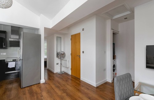 Golborne Apartment | Skyvillion - Central Ldn 3bed Flat Ladbroke Grove