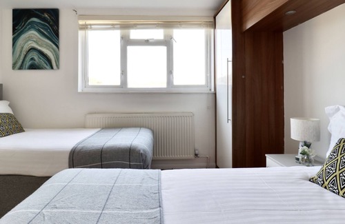 Stevenage House | Skyvillion Home in Stevenage