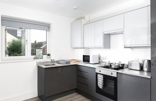 Enfield Apartment | Skyvillion -vineyard Court- Enfield 1bed With Balcony
