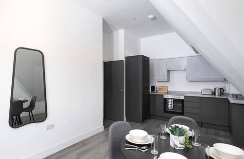 Enfield Apartment | Skyvillion -vineyard Court- Enfield 1bed with balcony