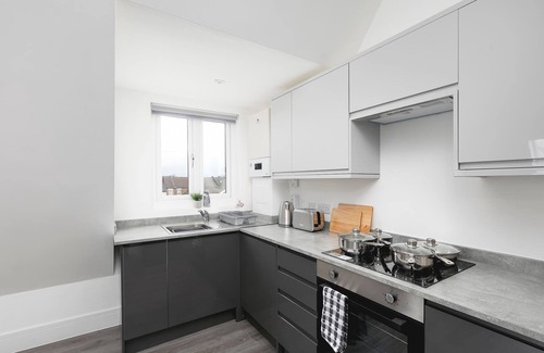 Enfield Apartment | Skyvillion -vineyard Court Enfield 1bed Wbalcony