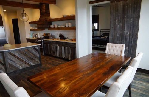 Belt House | Skywalker Ranch Estate 4 Bedroom With Mountain Views