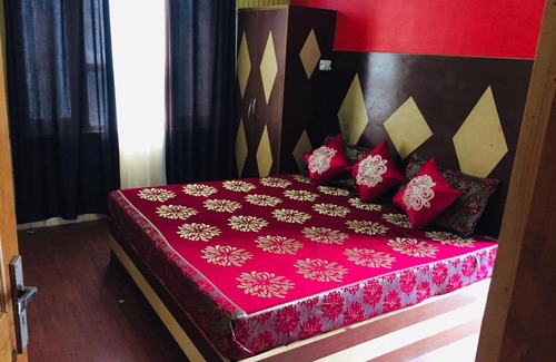 Jagatsukh Hostel | Skywide Hostel