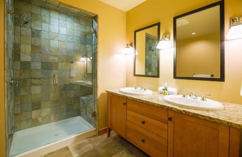 Rossland House | Slalom Creek 3 Bedrooms