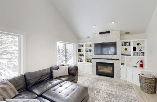 Sandpoint House | Slalom Run Mountain Home