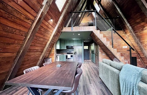 Stanton Cabin | Slate Estate Brand NEW RRG Cabin